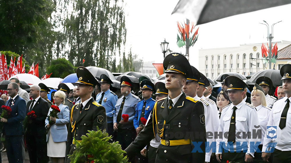 Возложение и митинги ко Дню освобождения Гродно_июль_2025_1.jpg